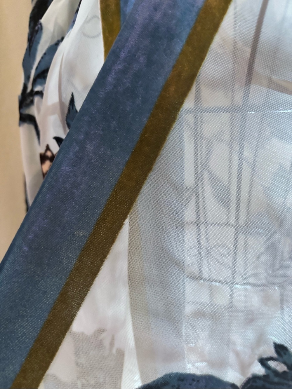 Chico's White Sheer Floral Kimono with Blue and Green Accents - Picture 4 of 14
